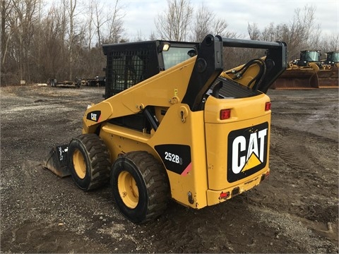 Minicargadores Caterpillar 252B seminueva en venta Ref.: 1455841093179573 No. 4