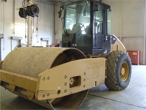 Compactadora Vibratoria Caterpillar CS54