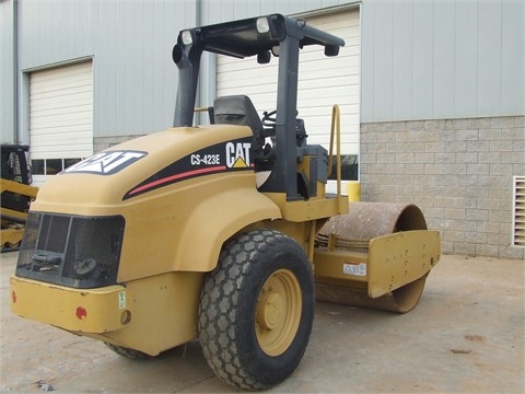 Compactadora Vibratoria Caterpillar CS-423E de medio uso en venta Ref.: 1456428897230363 No. 3