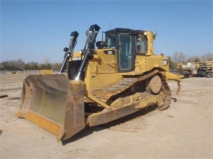 Dozers/tracks Caterpillar D6T