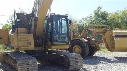 Hydraulic Excavator Caterpillar 320DL