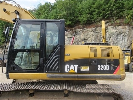 Excavadoras Hidraulicas Caterpillar 320DL de segunda mano en vent Ref.: 1459197990354801 No. 3