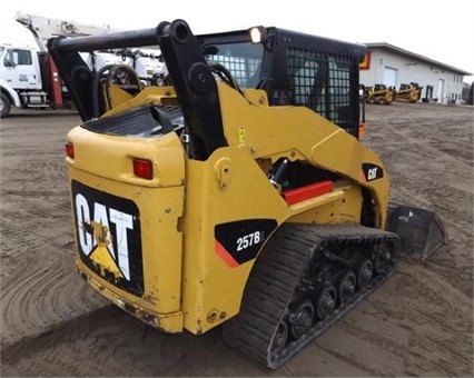 Minicargadores Caterpillar 257B de medio uso en venta Ref.: 1459292897897102 No. 2