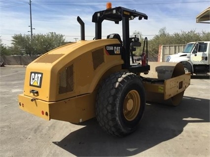 Compactadora Vibratoria Caterpillar CS56 seminueva en venta Ref.: 1459979689951125 No. 2