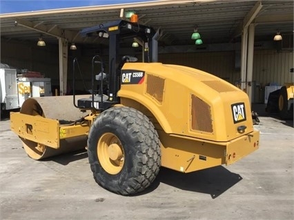 Compactadora Vibratoria Caterpillar CS56 seminueva en venta Ref.: 1459979689951125 No. 3