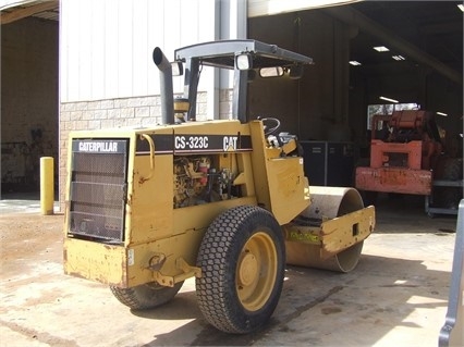 Compactadora Vibratoria Caterpillar CS-323 C de bajo costo Ref.: 1460422626200410 No. 3