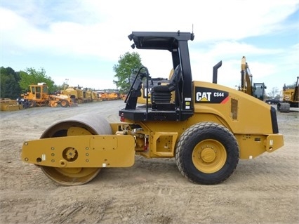 Vibratory Compactors Caterpillar CS44