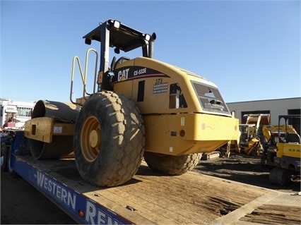 Compactadora Vibratoria Caterpillar CS-533E de medio uso en venta Ref.: 1461357469227362 No. 2