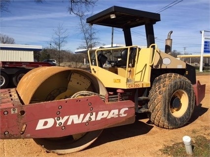 Compactadora Vibratoria Dynapac CA250D