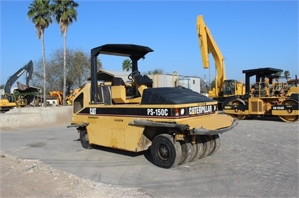 Compactors Tires Asphalt Caterpillar PS-150C