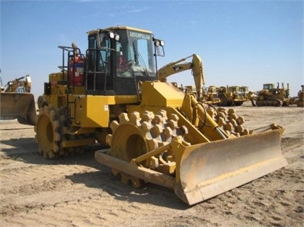 Compactadoras Suelos Y Rellenos Caterpillar 815F de medio uso en  Ref.: 1462204794724078 No. 2