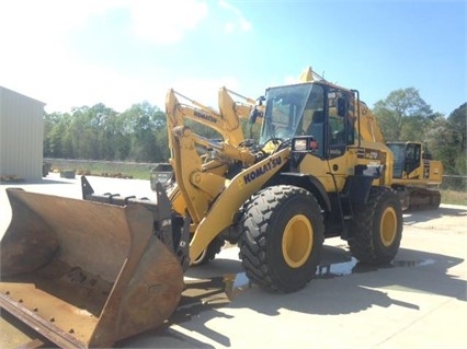 Cargadoras Sobre Ruedas Komatsu WA270