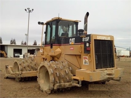 Compactadoras Suelos Y Rellenos Caterpillar 815F de segunda mano  Ref.: 1462224343783991 No. 3