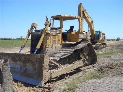 Dozers/tracks Caterpillar D6R