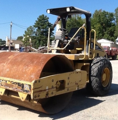 Compactadora Vibratoria Caterpillar CS-533E seminueva en venta Ref.: 1462312319117813 No. 2