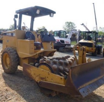 Compactadora Vibratoria Caterpillar CP-323C importada en buenas c Ref.: 1462314057116649 No. 3