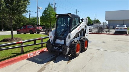 Minicargadores Bobcat S570