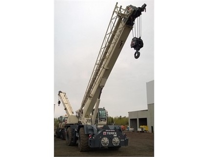 Cranes Terex RT670