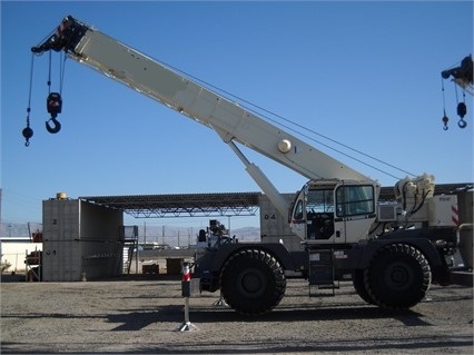 Cranes Terex RT555