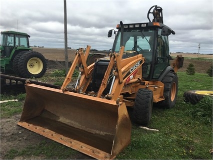 Backhoe Loaders Case 590SM