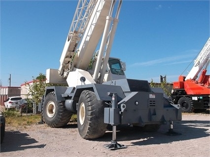 Gruas Terex RT-160 de medio uso en venta Ref.: 1462917241832904 No. 2