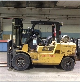 Freightelevator Caterpillar GP50K