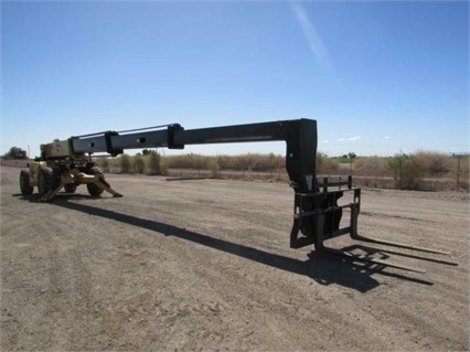 Telehandler Caterpillar TL1255