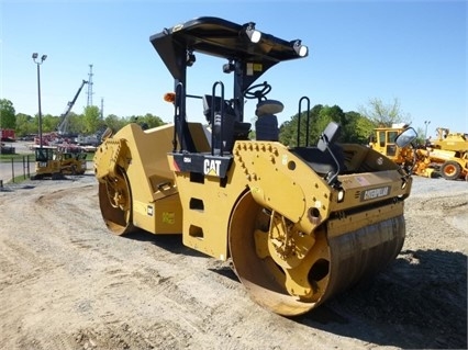 Compactadora Vibratoria Caterpillar CB54 de importacion Ref.: 1466013115505365 No. 2