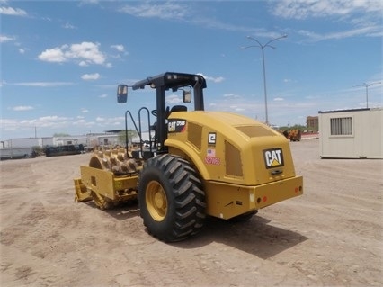 Compactadoras Suelos Y Rellenos Caterpillar CP56 en venta, usada Ref.: 1466108404837955 No. 2