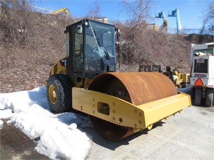 Compactadora Vibratoria Caterpillar CS56