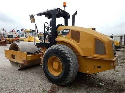 Compactadora Vibratoria Caterpillar CS56 usada a la venta Ref.: 1467325230145762 No. 2