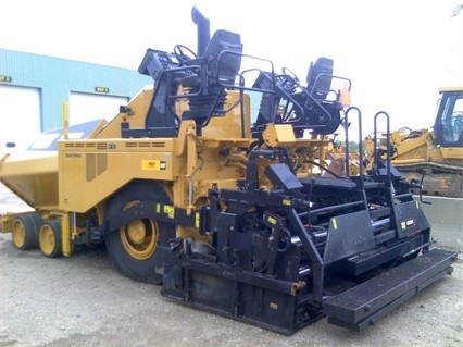 Pavimentadoras Caterpillar AP-1000E de segunda mano en venta Ref.: 1468001431743288 No. 3