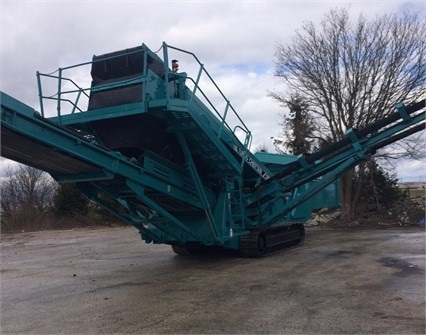 Cribas Powerscreen CHIEFTAIN 1400 usada en buen estado Ref.: 1468863148701065 No. 4