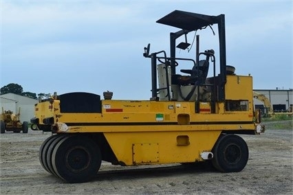 Compactadora Con Llantas Ingersoll-rand PT125R usada a la venta Ref.: 1469547068931105 No. 2