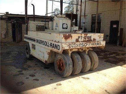 Compactadora Con Llantas Ingersoll-rand PT125R importada de segun Ref.: 1469548761136431 No. 3