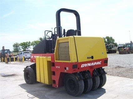 Compactadora Con Llantas Dynapac CP142 de bajo costo Ref.: 1469554303447725 No. 2