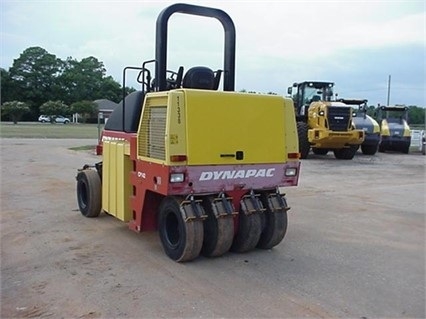 Compactadora Con Llantas Dynapac CP142 de segunda mano Ref.: 1469554967558854 No. 4