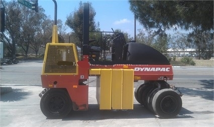 Compactadora Con Llantas Dynapac CP142 usada a la venta Ref.: 1469562957774676 No. 3