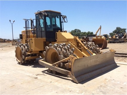 Compactadoras Suelos Y Rellenos Caterpillar 815F de medio uso en  Ref.: 1470164999419787 No. 2