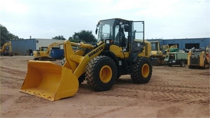 Cargadoras Sobre Ruedas Komatsu WA270