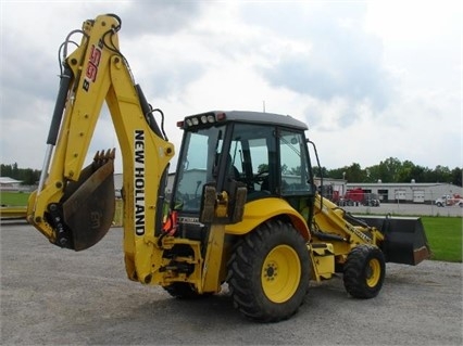 Retroexcavadoras New Holland B95B de medio uso en venta Ref.: 1471557112552128 No. 4