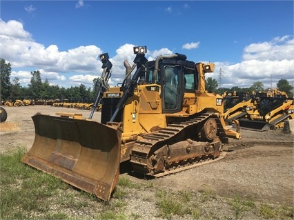 Dozers/tracks Caterpillar D6T