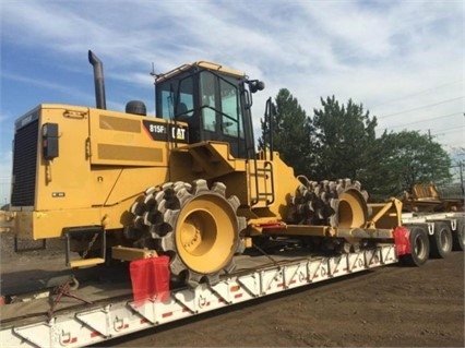 Compactadoras Suelos Y Rellenos Caterpillar 815F