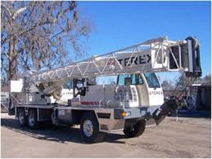 Gruas Terex T340XL seminueva en perfecto estado Ref.: 1473708754789051 No. 4