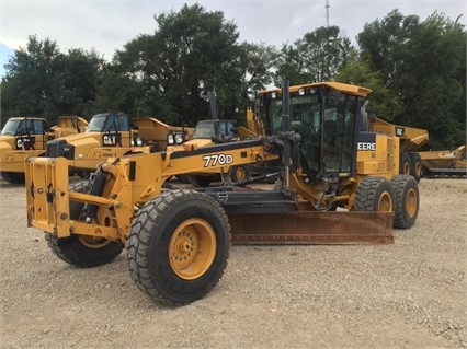 Motor Graders Deere 770D