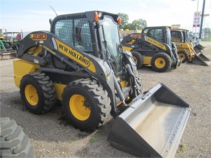 Minicargadores New Holland L230 usada de importacion Ref.: 1474903228082502 No. 3