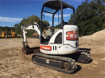 Excavadoras Hidraulicas Bobcat 425 de segunda mano en venta Ref.: 1475173351253752 No. 2