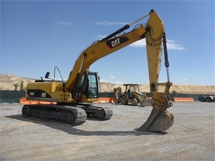 Excavadoras Hidraulicas Caterpillar 320DL de segunda mano en vent Ref.: 1475516742270330 No. 3