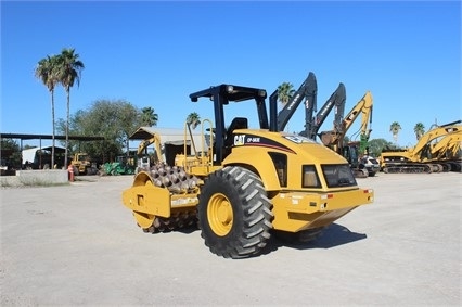 Compactadora Vibratoria Caterpillar CP-563E de segunda mano en ve Ref.: 1476299760010256 No. 4