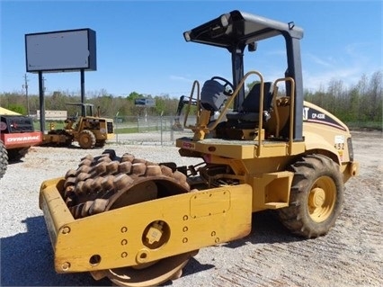 Compactadora Vibratoria Caterpillar CP-433E